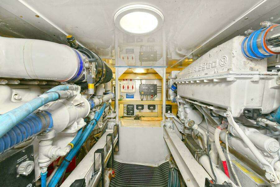 Salty Dog 48ft Viking Yacht For Sale