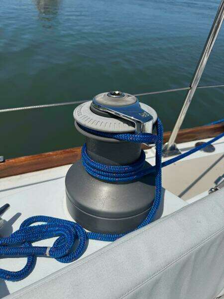 Mast Transit 42ft Hinckley Yacht For Sale