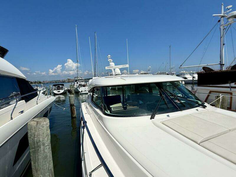 45ft Tiara Yachts Yacht For Sale