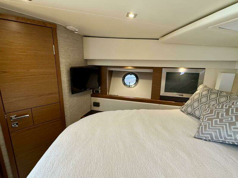 45ft Tiara Yachts Yacht For Sale