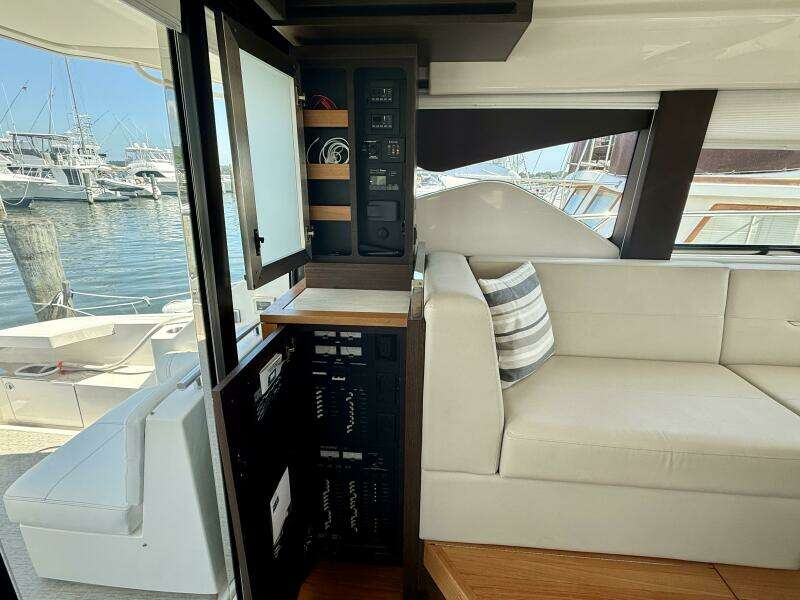 45ft Tiara Yachts Yacht For Sale