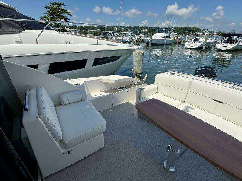 45ft Tiara Yachts Yacht For Sale