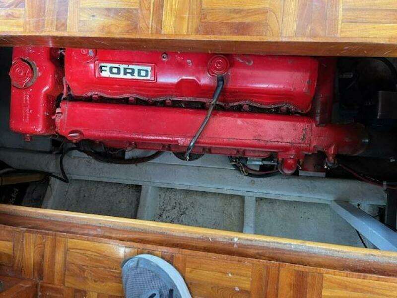 34ft Marine Trader Yacht For Sale