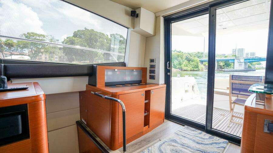 Elysian 55ft Prestige Yacht For Sale