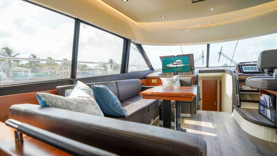 Elysian 55ft Prestige Yacht For Sale