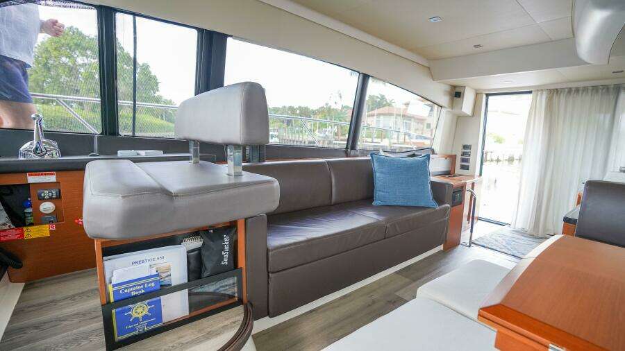 Elysian 55ft Prestige Yacht For Sale
