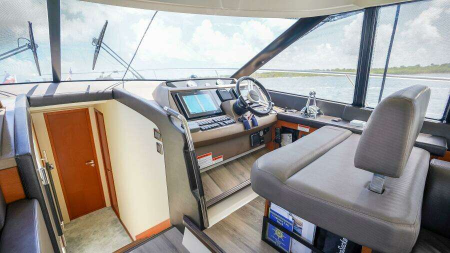 Elysian 55ft Prestige Yacht For Sale