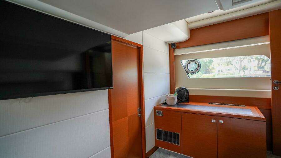 Elysian 55ft Prestige Yacht For Sale