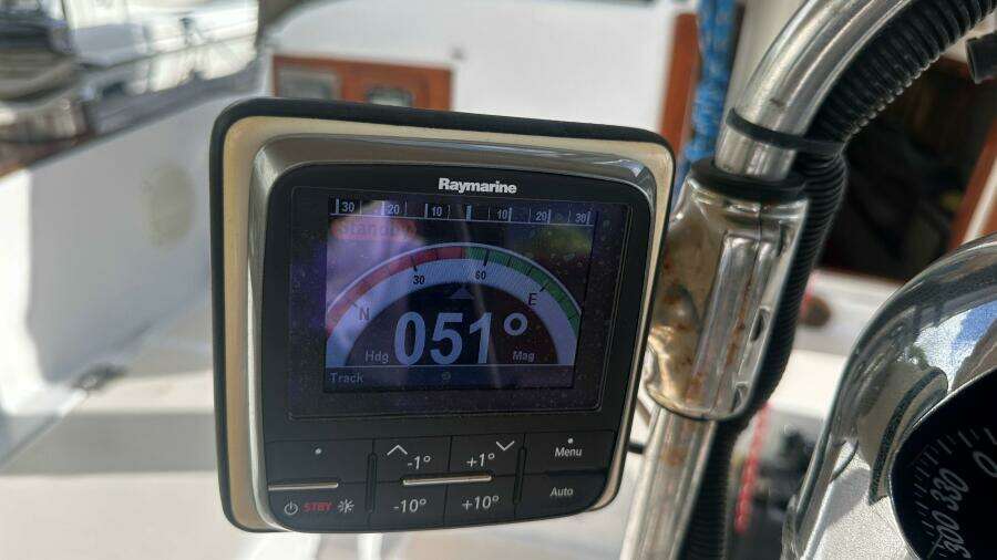 Lua 36ft Pearson Yacht For Sale