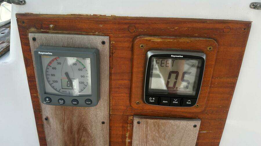 Lua 36ft Pearson Yacht For Sale