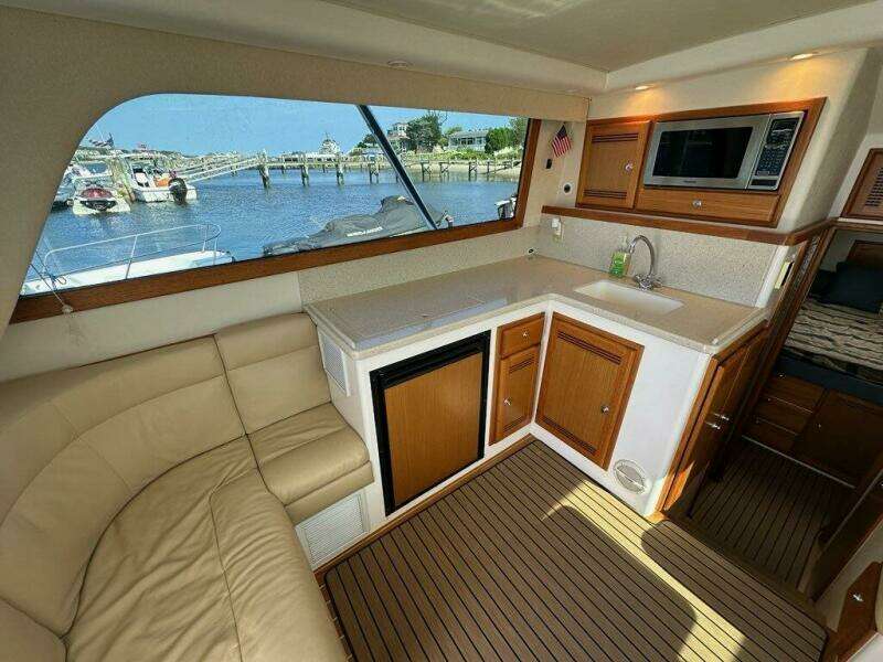 Lola 35ft Cabo Yacht For Sale