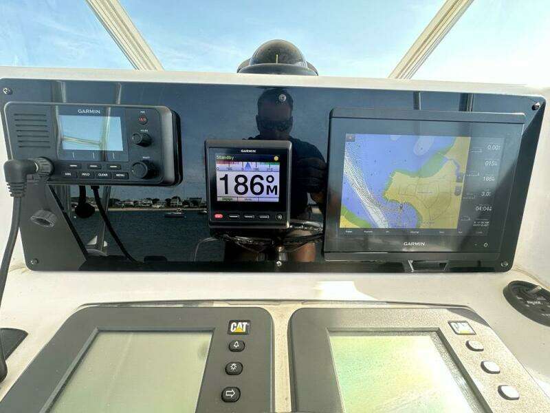 Lola 35ft Cabo Yacht For Sale