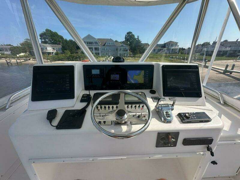 Lola 35ft Cabo Yacht For Sale