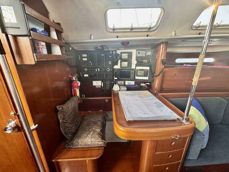 45ft Beneteau Yacht For Sale