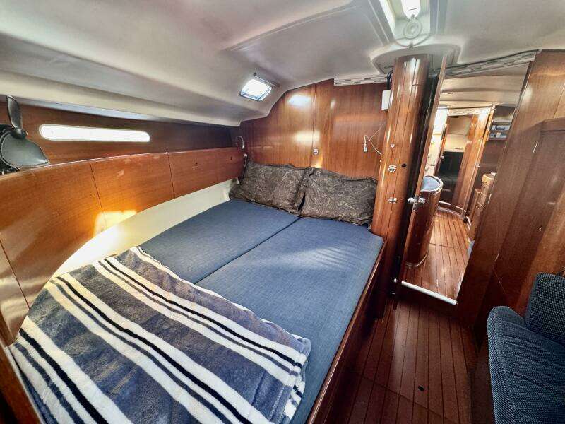 45ft Beneteau Yacht For Sale