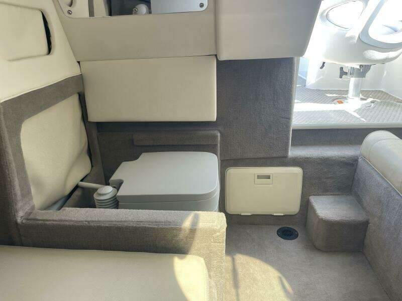 24ft Ebbtide Yacht For Sale