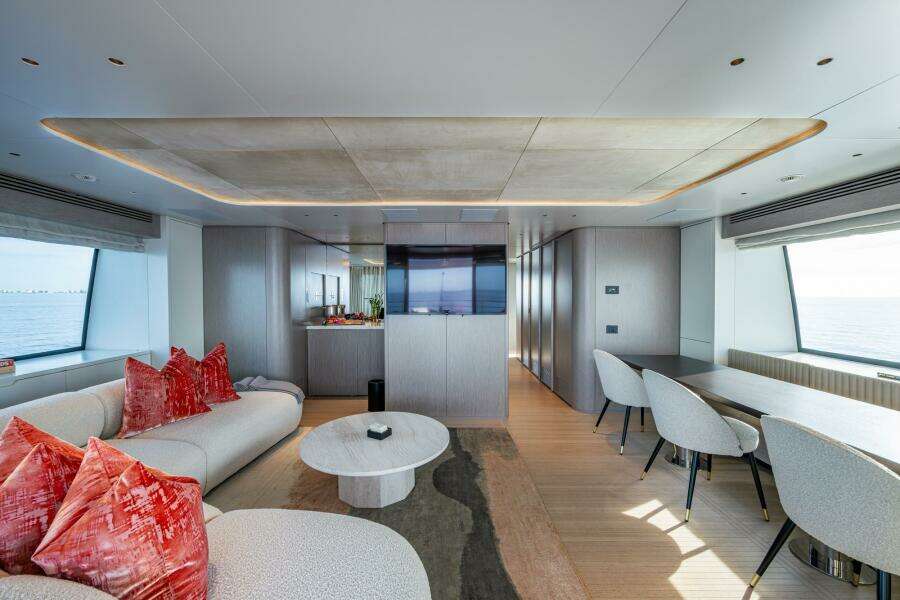 KING S LAIR 112ft Benetti Yacht For Sale