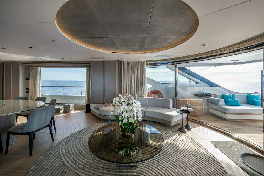 KING S LAIR 112ft Benetti Yacht For Sale