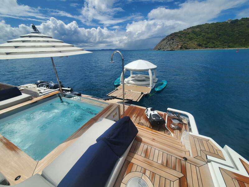 KING S LAIR 112ft Benetti Yacht For Sale