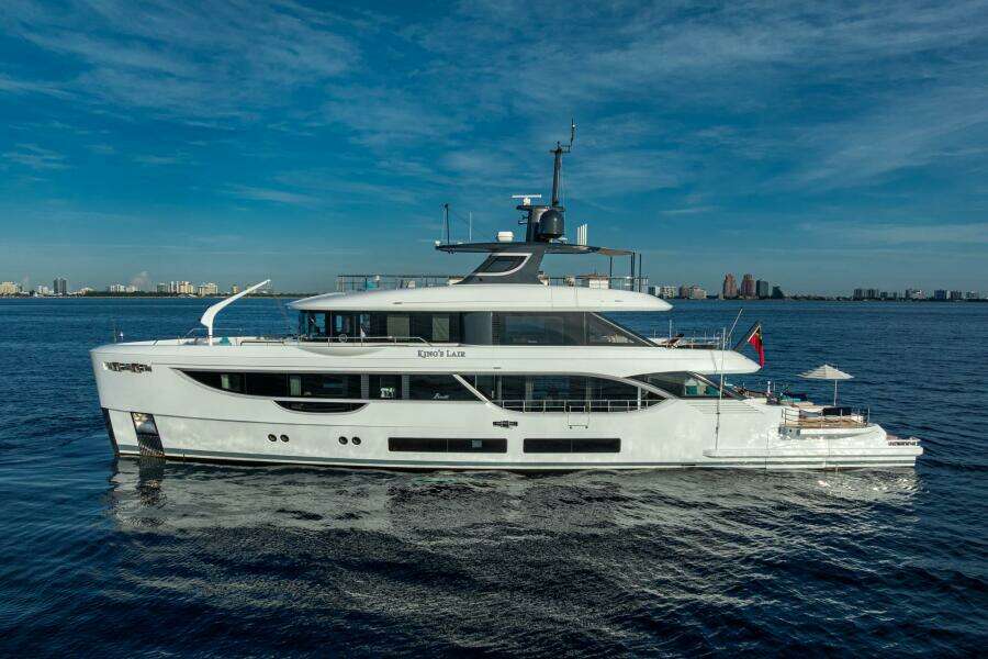 KING S LAIR 112ft Benetti Yacht For Sale