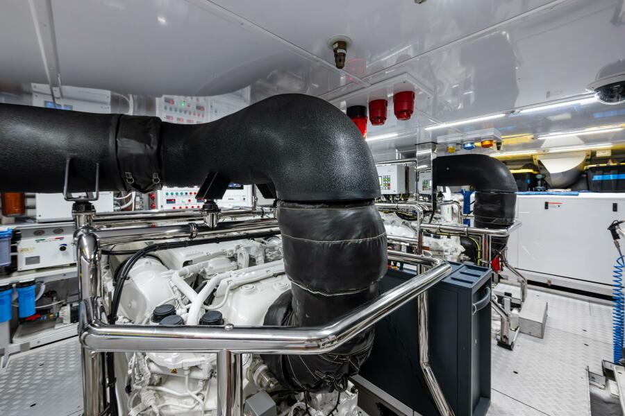 112' 2023 Benetti 34M OASIS