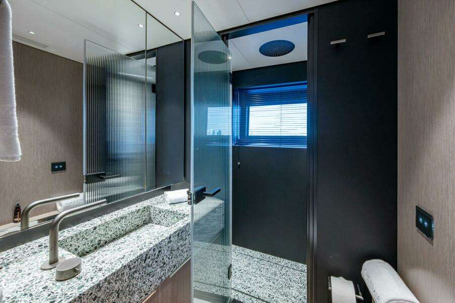 KING S LAIR 112ft Benetti Yacht For Sale