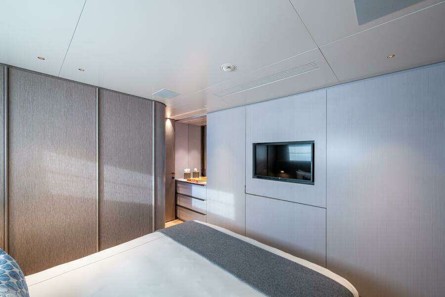 KING S LAIR 112ft Benetti Yacht For Sale