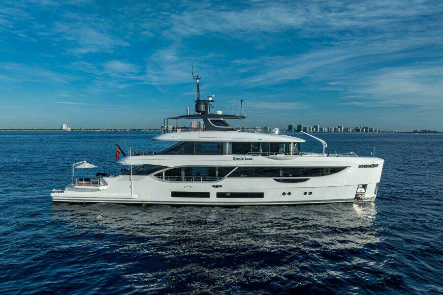 KING S LAIR 112ft Benetti Yacht For Sale