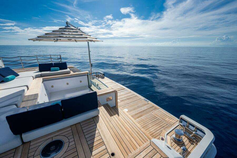 KING S LAIR 112ft Benetti Yacht For Sale