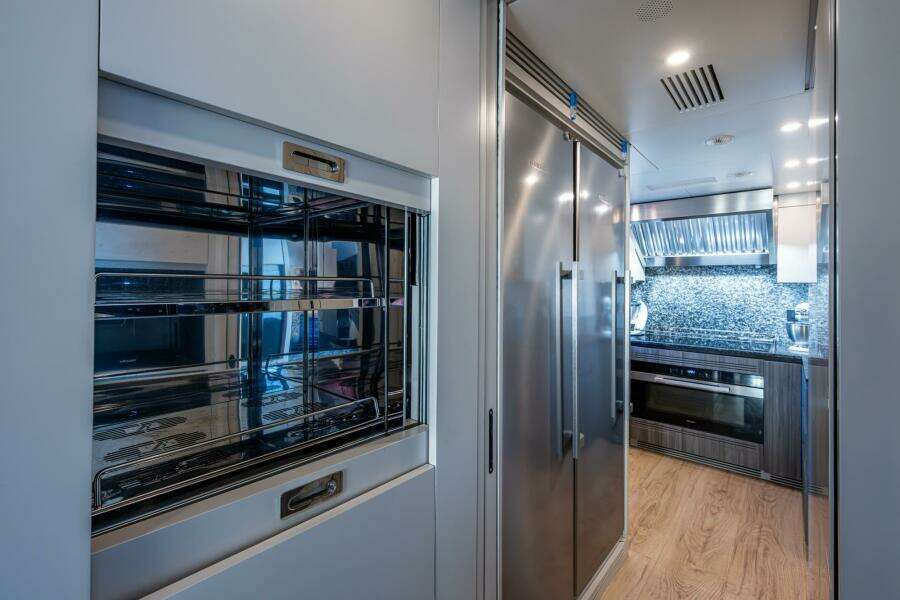 KING S LAIR 112ft Benetti Yacht For Sale