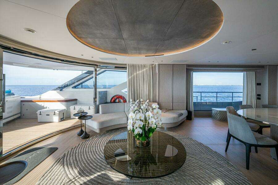 KING S LAIR 112ft Benetti Yacht For Sale