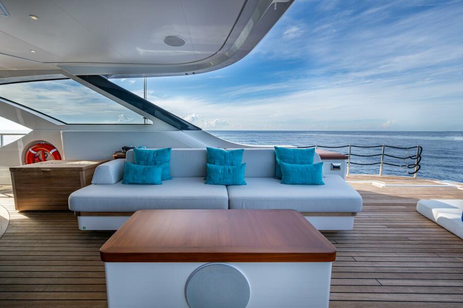 112' 2023 Benetti 34M OASIS