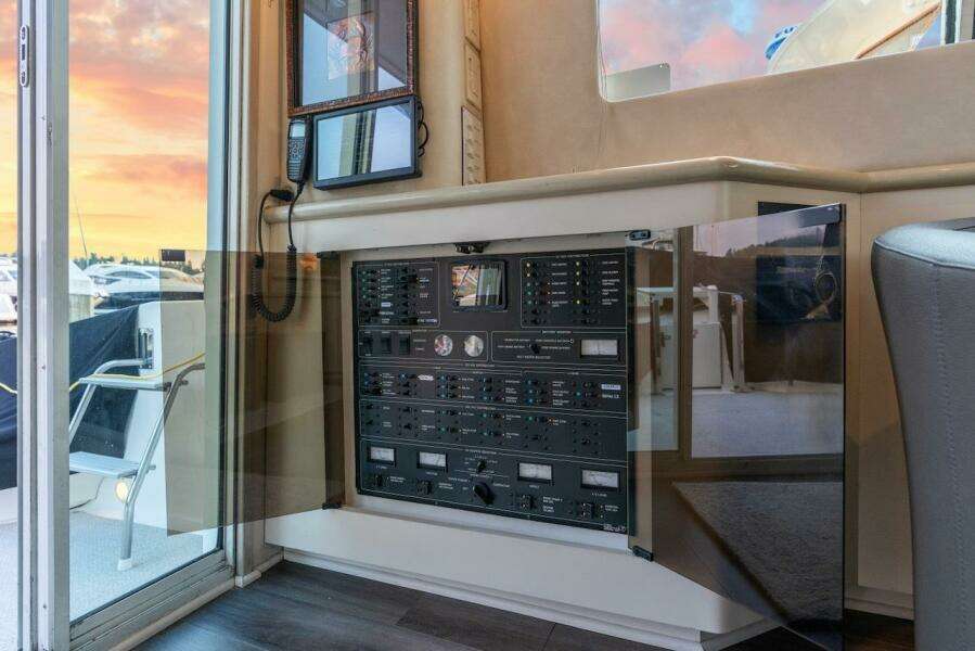 55ft Sea Ray Yacht For Sale