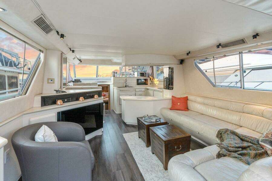 55ft Sea Ray Yacht For Sale