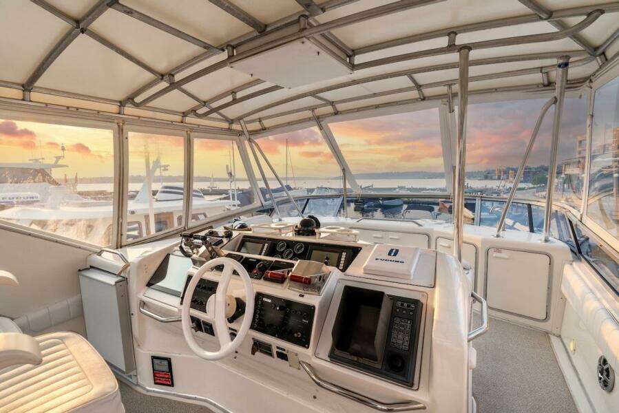 55ft Sea Ray Yacht For Sale