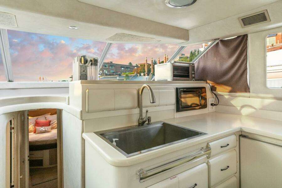 55ft Sea Ray Yacht For Sale