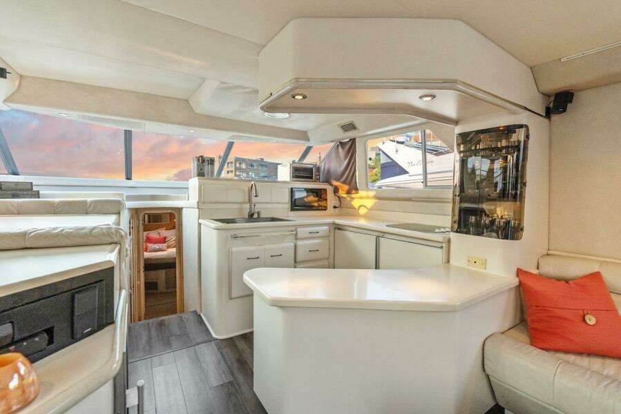 55ft Sea Ray Yacht For Sale