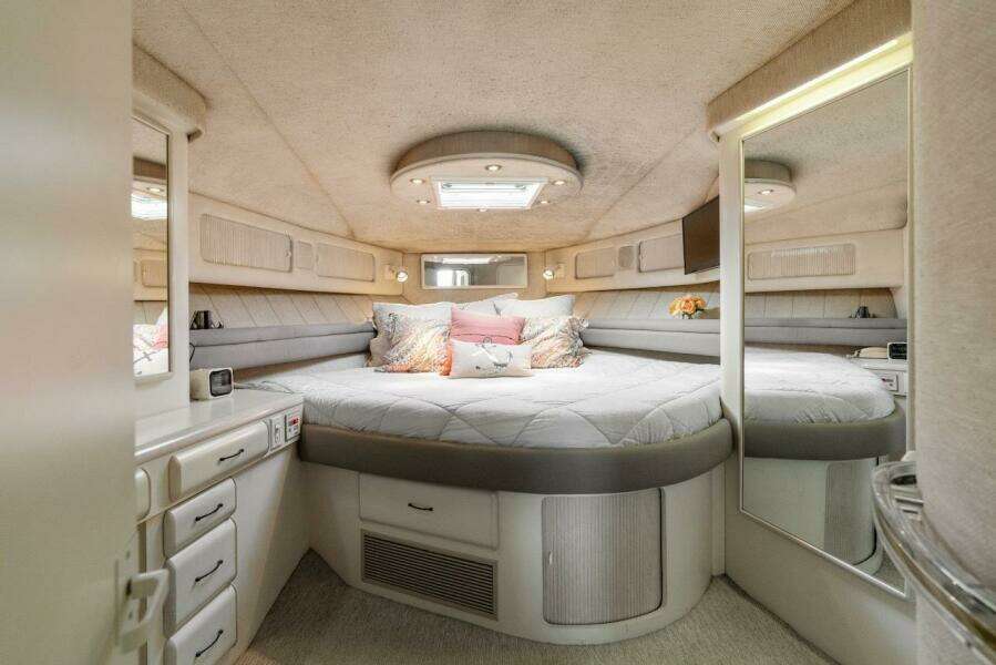 55ft Sea Ray Yacht For Sale