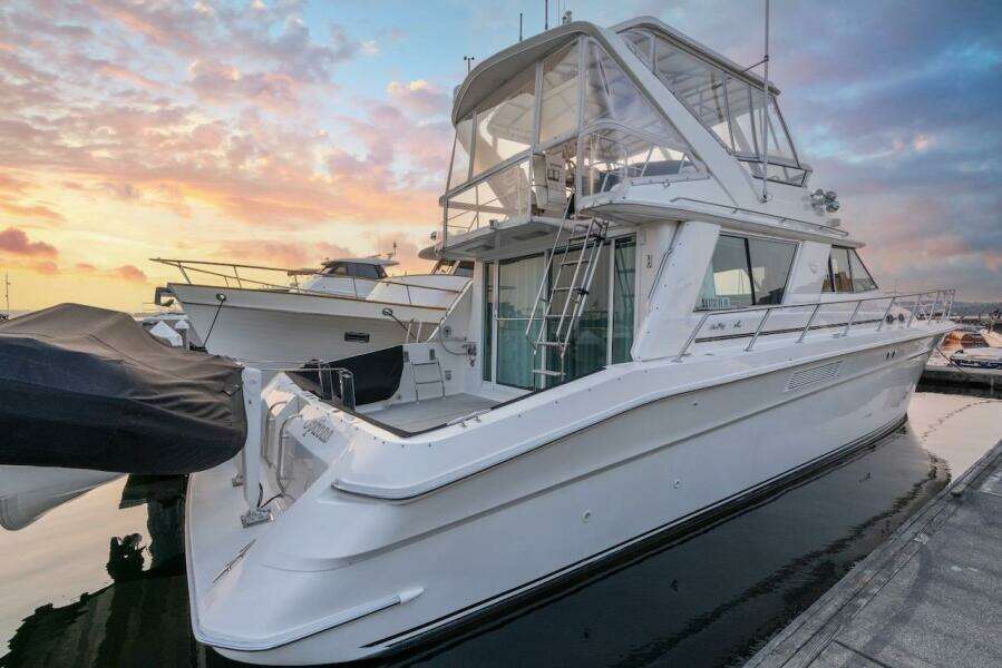 55ft Sea Ray Yacht For Sale