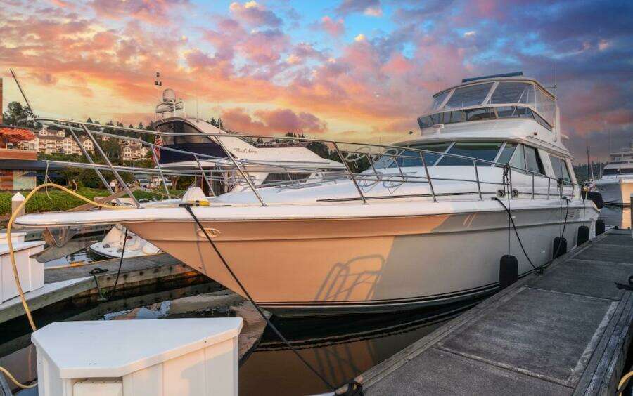 55ft Sea Ray Yacht For Sale