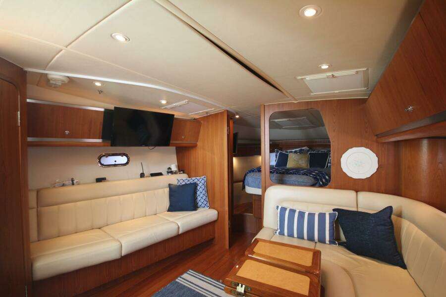 Our Cottage III 36ft Tiara Yachts Yacht For Sale