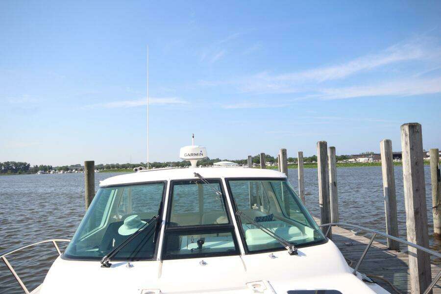 Our Cottage III 36ft Tiara Yachts Yacht For Sale