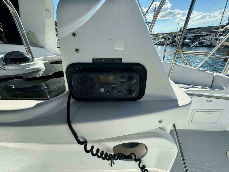 AVANTI 43ft Hunter Yacht For Sale