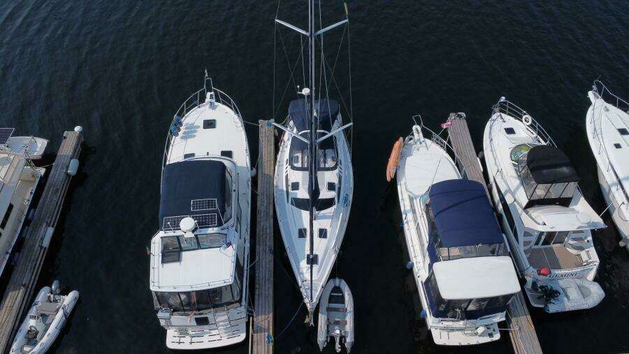 AVANTI 43ft Hunter Yacht For Sale