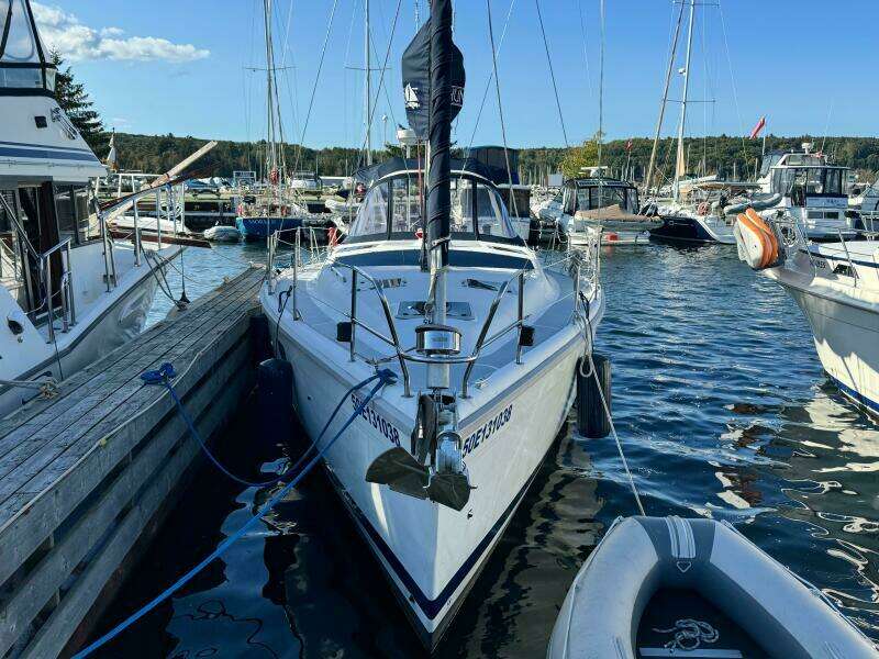 AVANTI 43ft Hunter Yacht For Sale