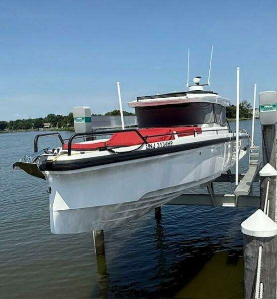 37ft Axopar Yacht For Sale