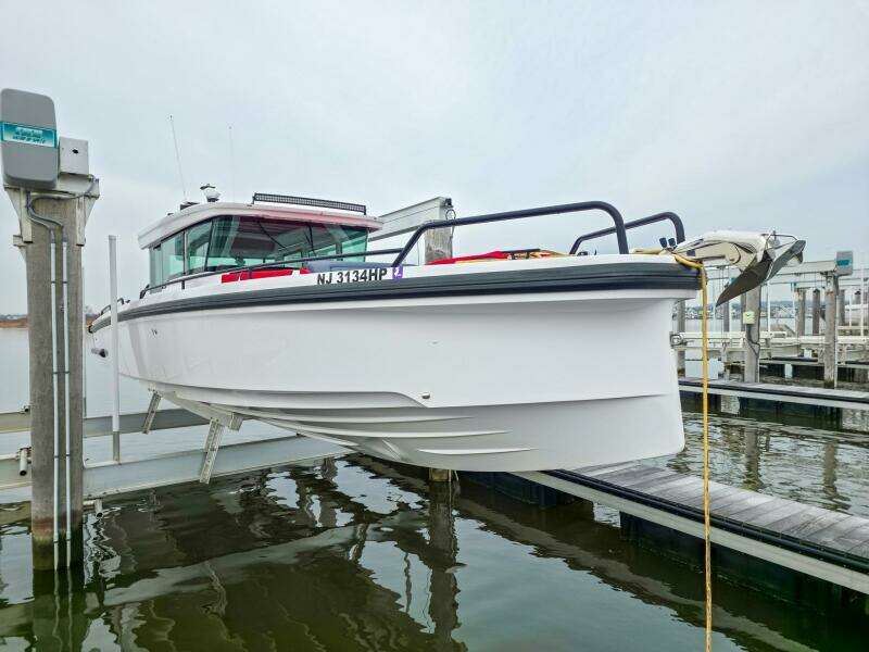 37ft Axopar Yacht For Sale