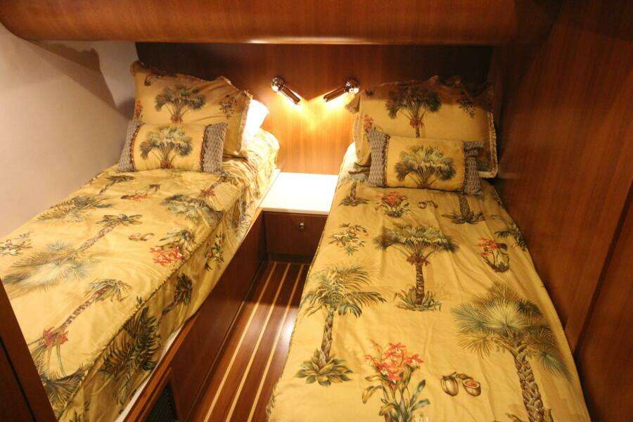 Sirena 52ft Tiara Yachts Yacht For Sale