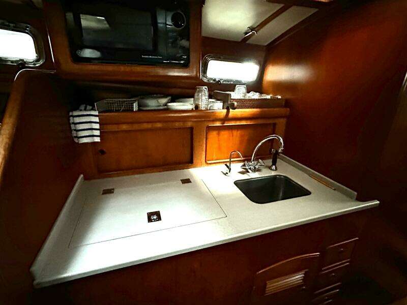 36ft Little Harbor Yacht For Sale