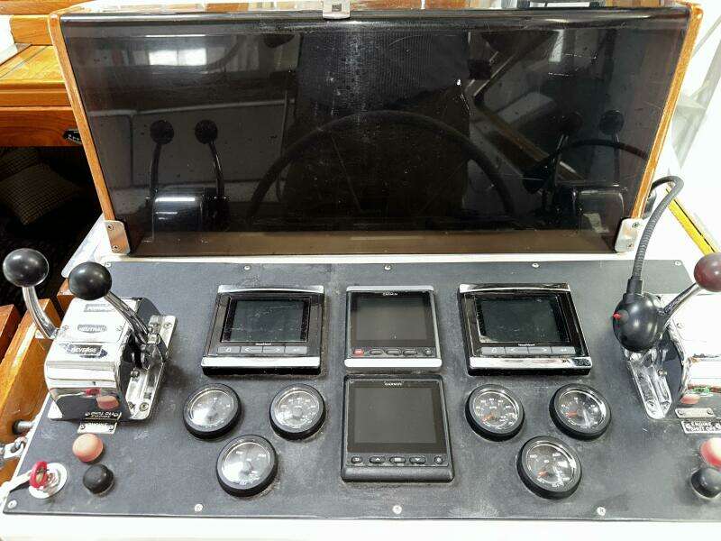 36ft Little Harbor Yacht For Sale